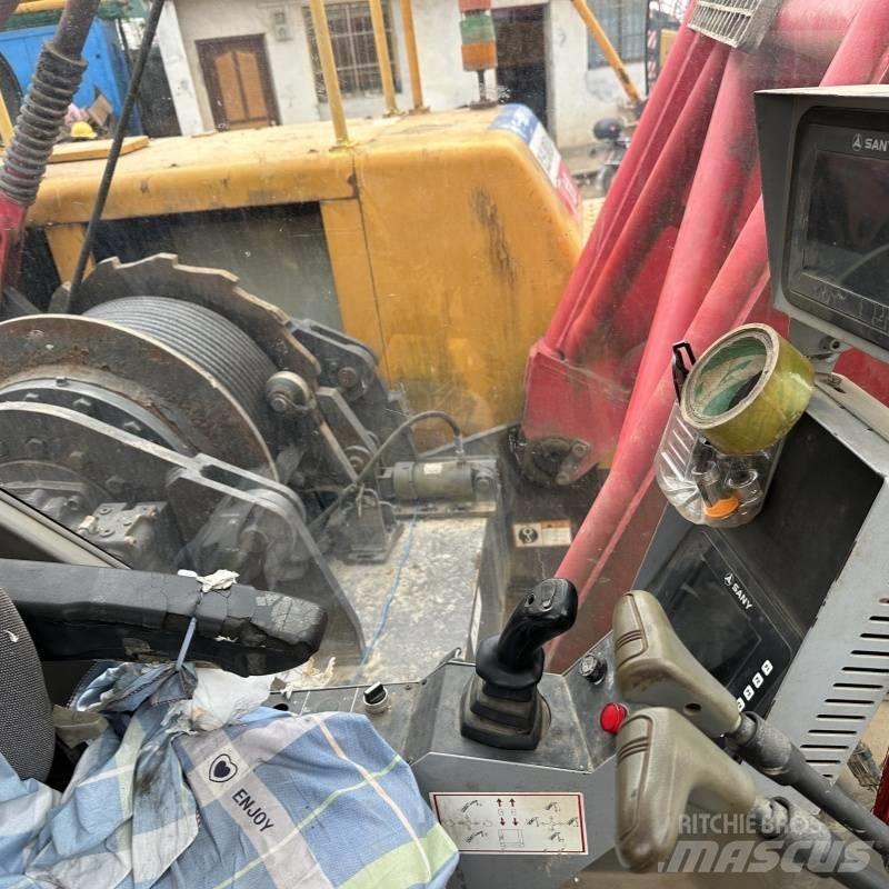 Sany SCC500C 履带起重机