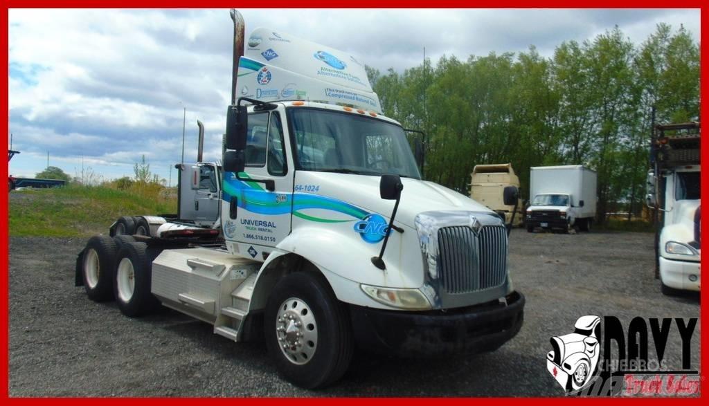 International 8600 牵引车
