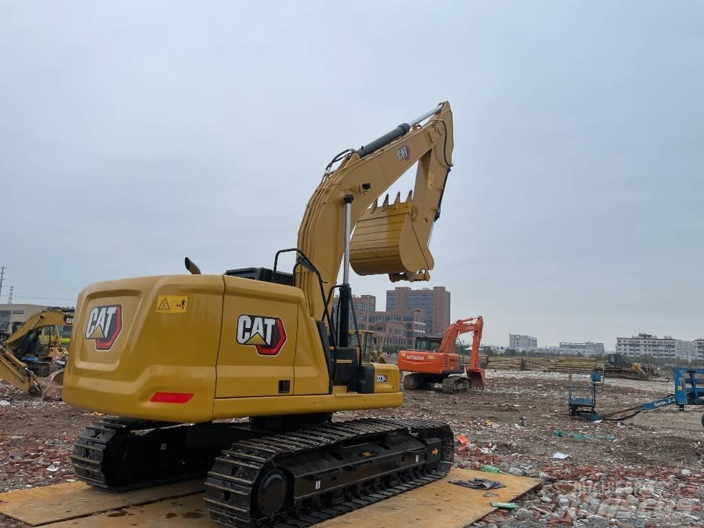 CAT 323GC 履带挖掘机
