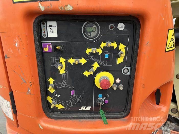 JLG E300AJP 其他升降机和高空作业平台