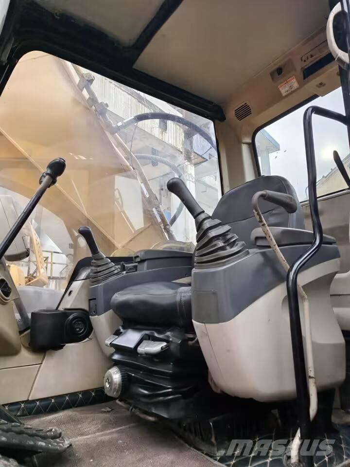 CAT 325C 履带挖掘机