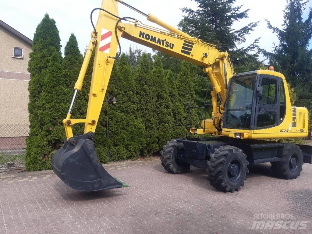 Komatsu PW 130-7 轮式挖掘机
