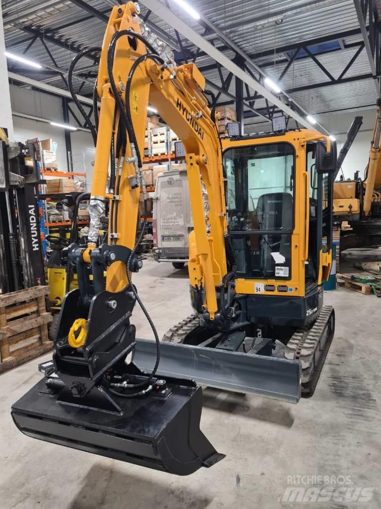 Hyundai R25-9AK 小型挖掘机
