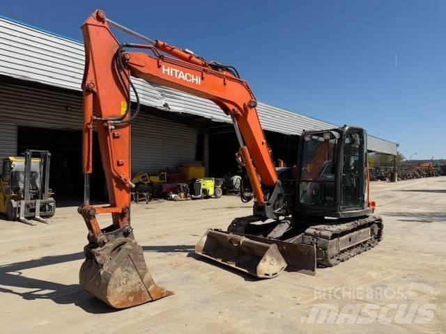 Hitachi ZX 85 中型挖掘机