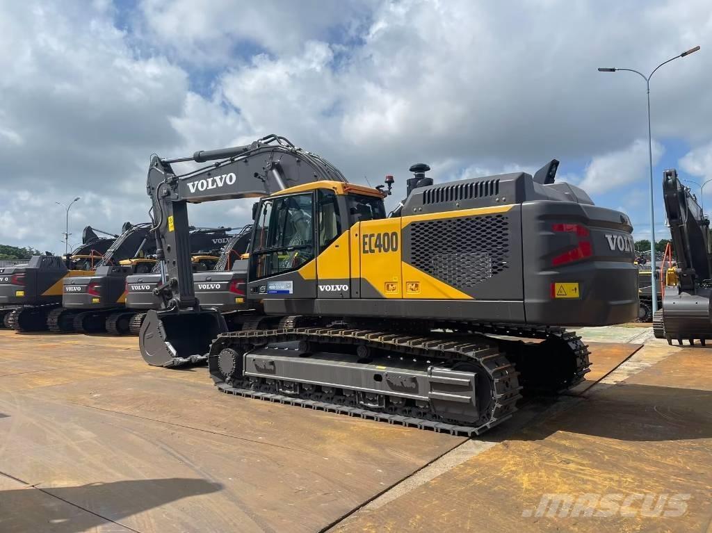 Volvo EC 400 小型挖掘机