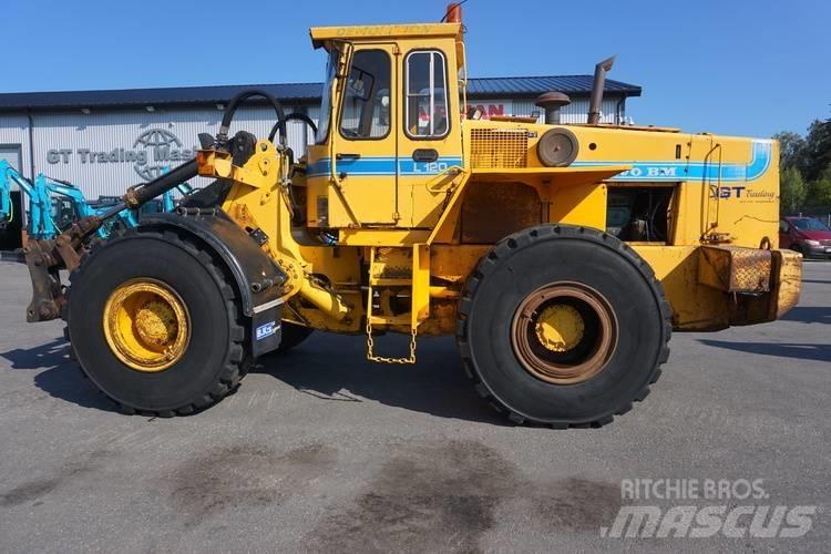 Volvo BM 120 轮式装载机