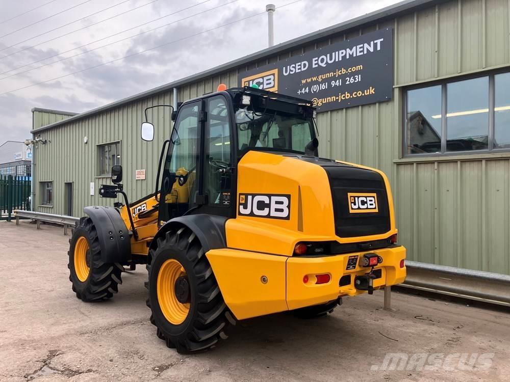 JCB TM320 小型装载机