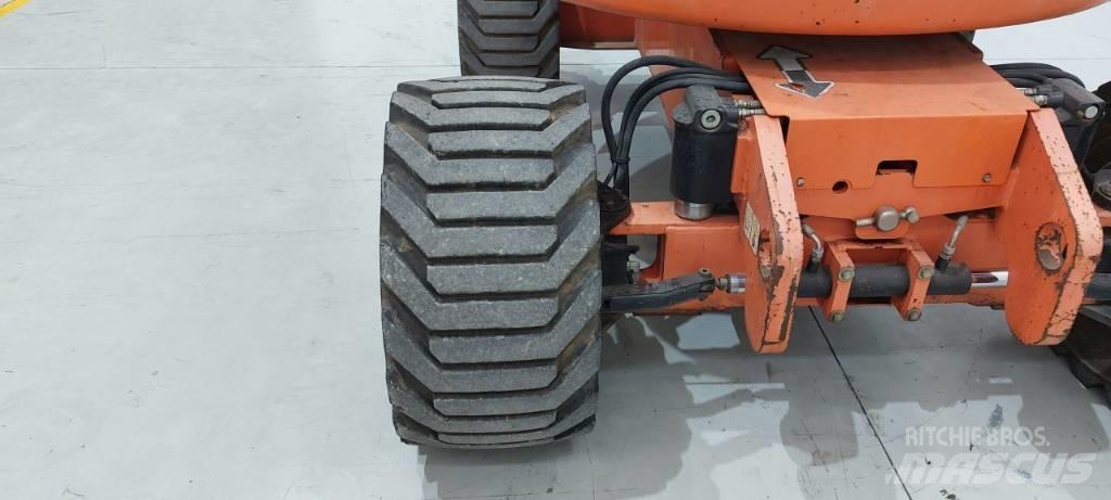 JLG 450 AJ 曲臂高空工作平台