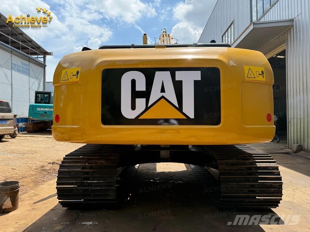 CAT 320 D2L 履带挖掘机