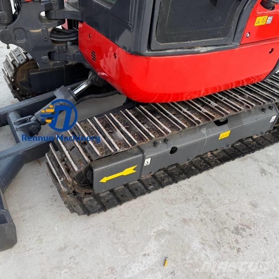 Kubota U 30 小型挖掘机