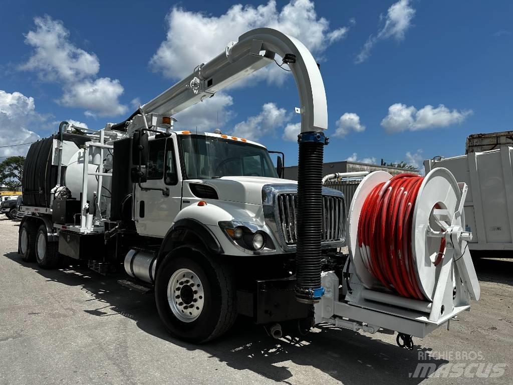 International 7500 组合/真空油槽车