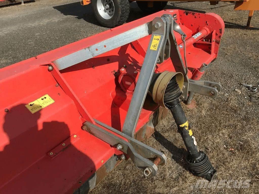 Kuhn RM 280 破碎机
