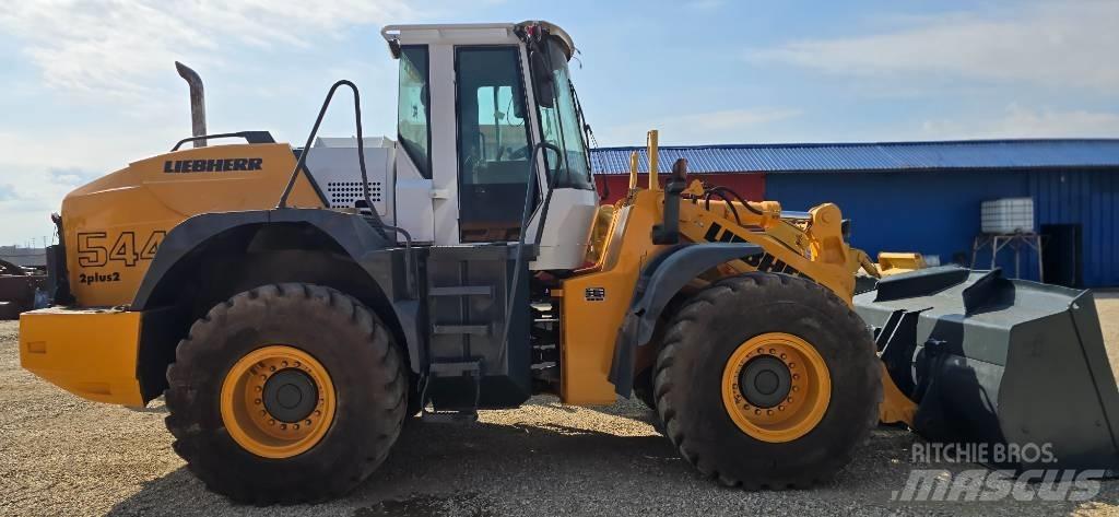 Liebherr L 544 轮式装载机