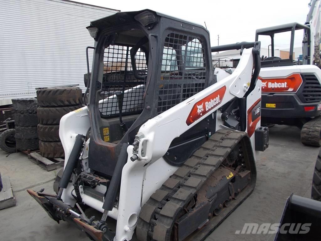 Bobcat T66 滑移装载机