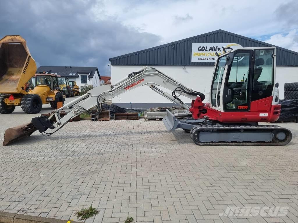 Takeuchi TB 260 小型挖掘机