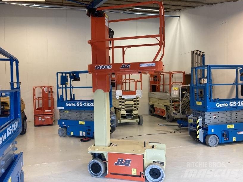 JLG 1230 ES 客货电梯