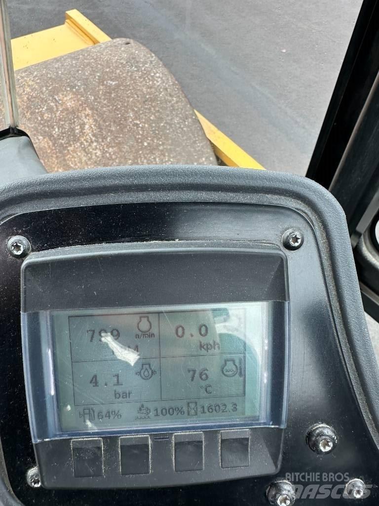 CAT CS 76 B 双轮压路机
