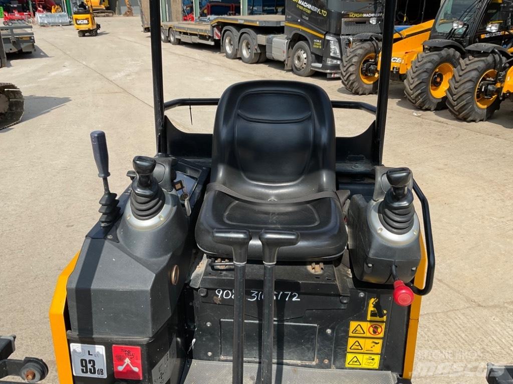 JCB 15 C-1 小型挖掘机