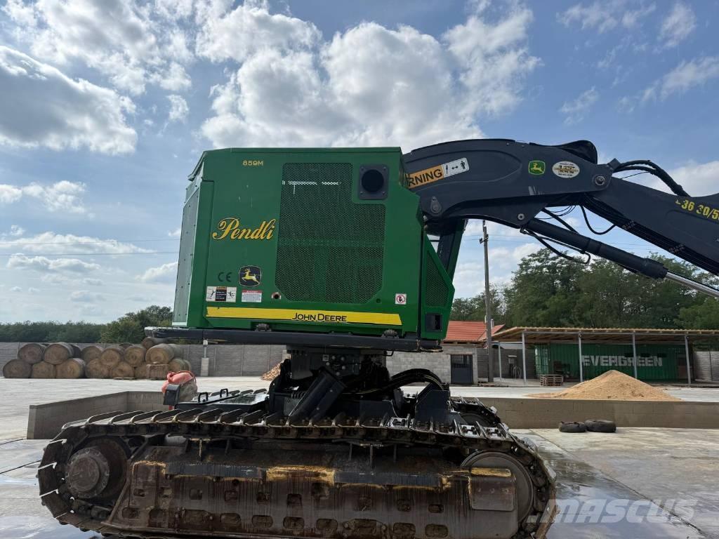 John Deere 859M 伐木机