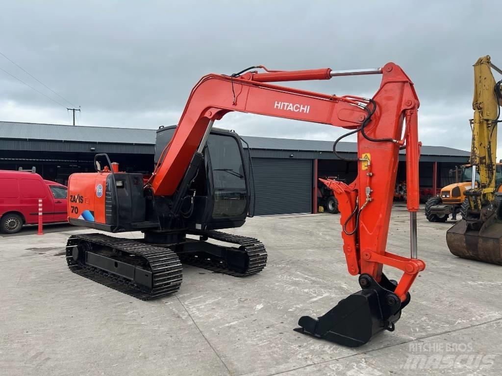 Hitachi Zaxis 70 中型挖掘机