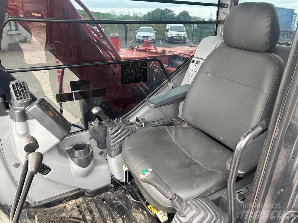 Hitachi Zaxis 70 中型挖掘机
