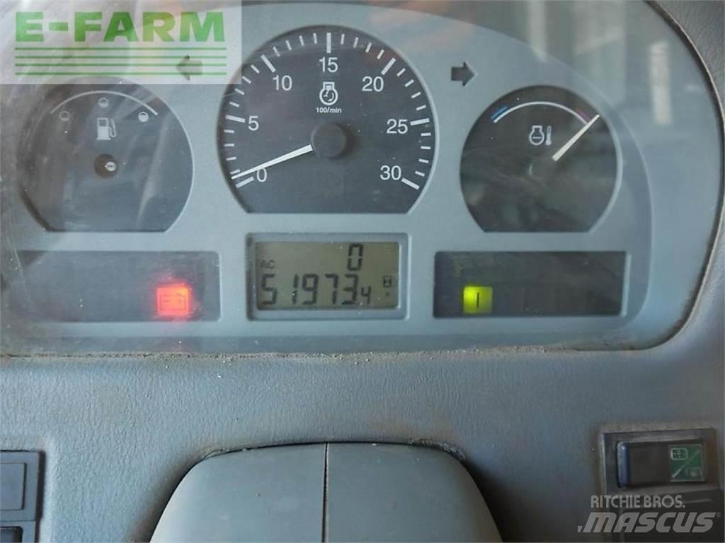 Valtra 8450 拖拉机/农用车