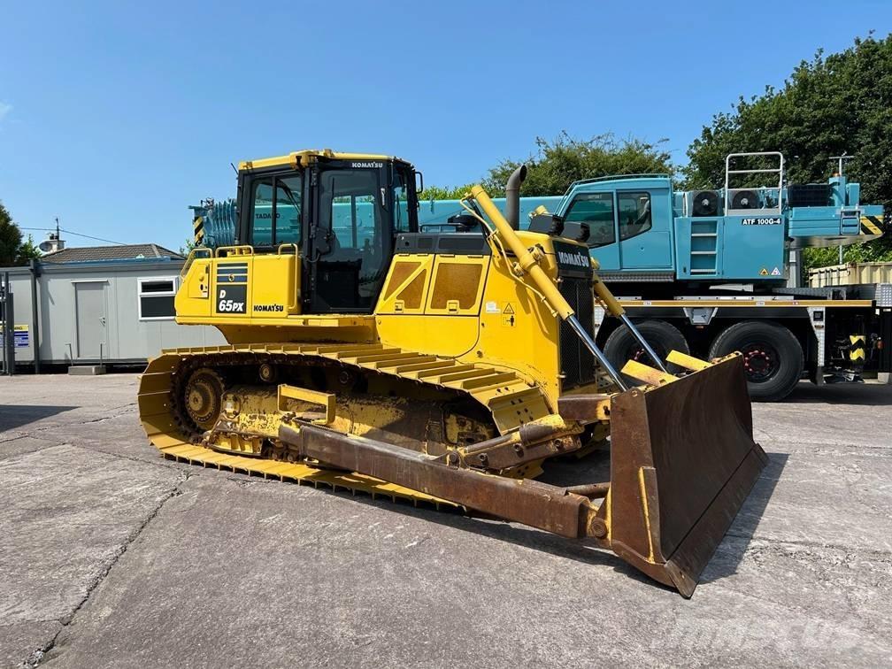 Komatsu D 65 PX-18 履带式推土机