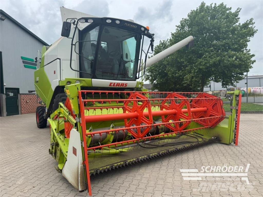 CLAAS TUCANO 320 联合收割机