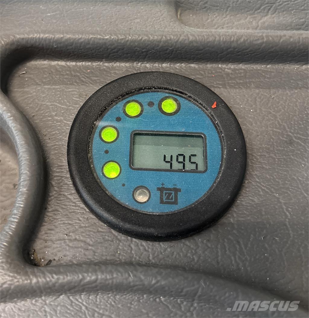 Atlet A160 行走式堆垛机