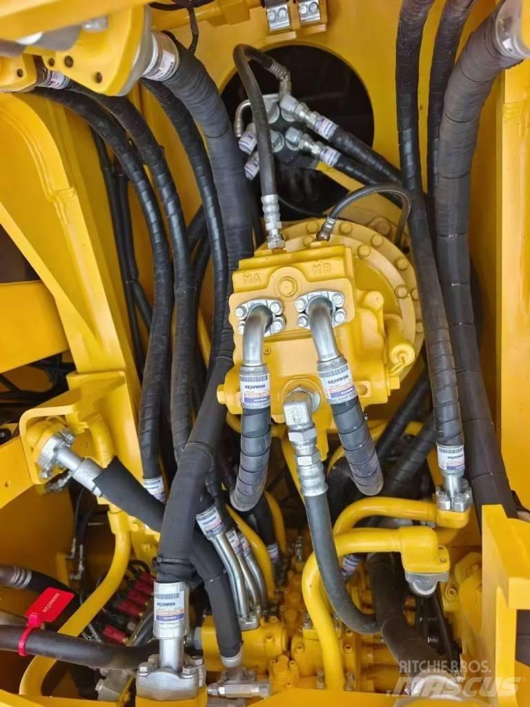 Komatsu 350-8 履带挖掘机