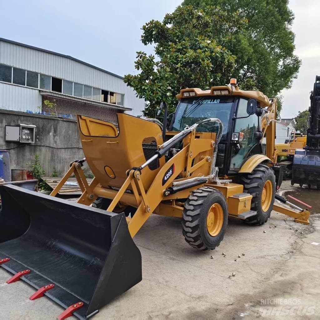 CAT 420 F 反铲装载机