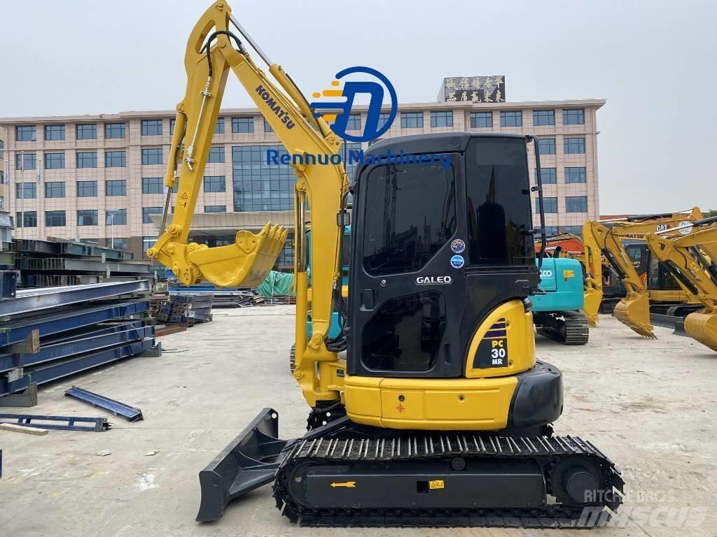 Komatsu PC 30 MR-3 小型挖掘机