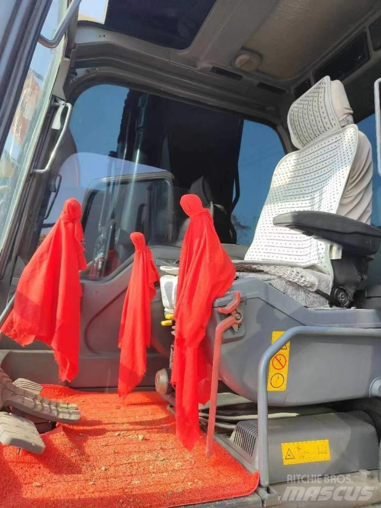 Volvo EC 210 中型挖掘机