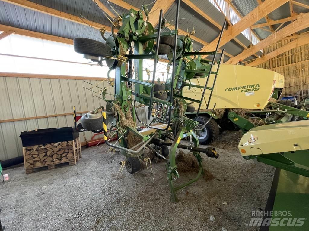 Krone KW 103-15 犁耙和摊草机