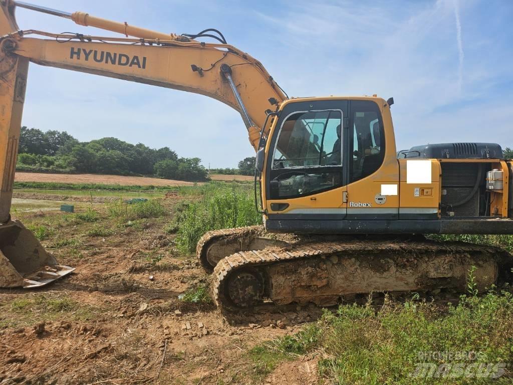 Hyundai Robex 220 LC 履带挖掘机