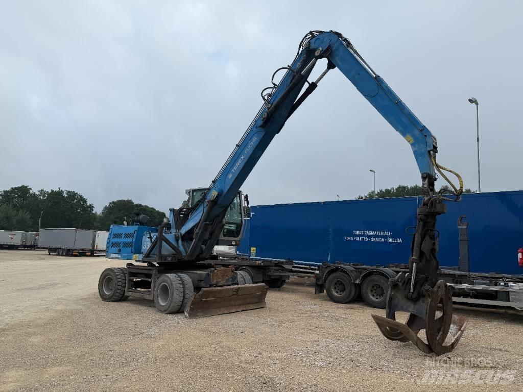 Terex Fuchs MHL334 挖坑机