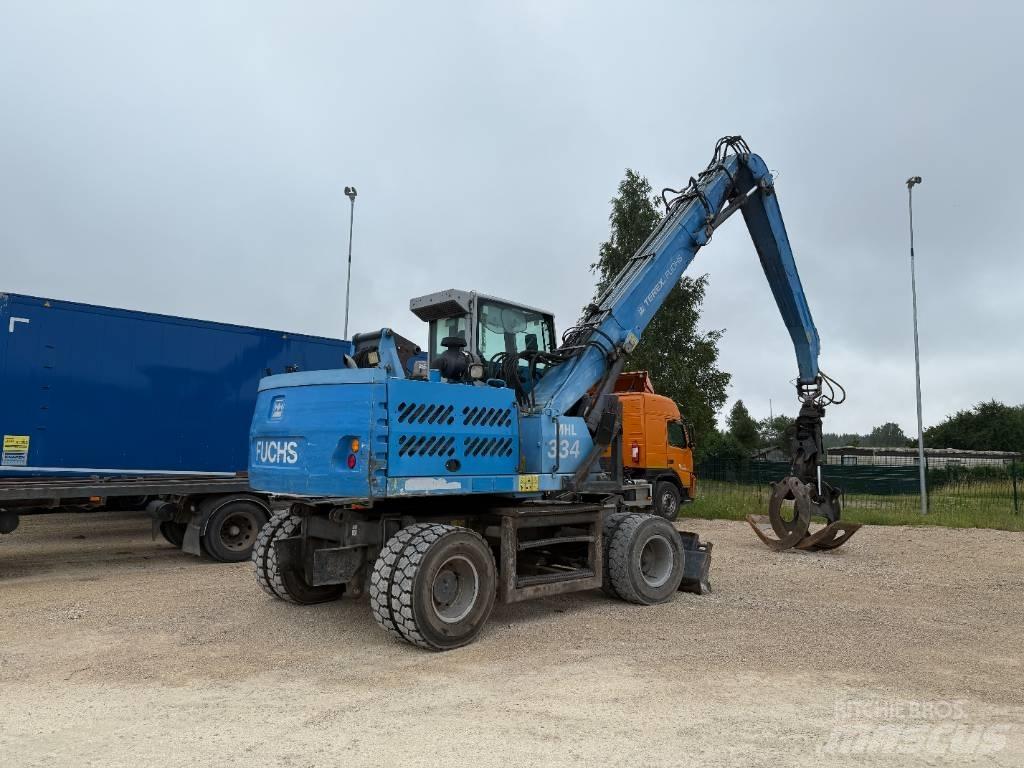 Terex Fuchs MHL334 挖坑机