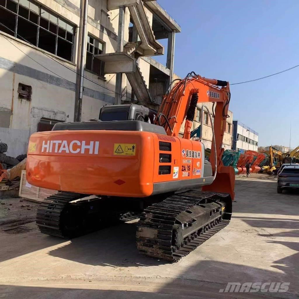 Hitachi EX 200-5 履带挖掘机
