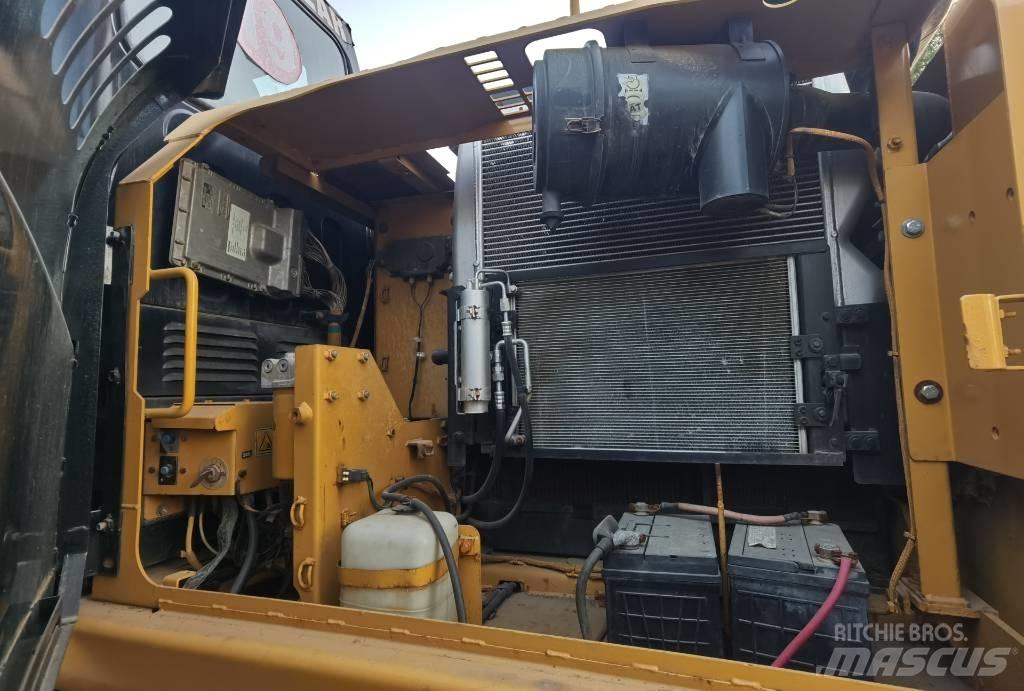 CAT 315 D2 履带挖掘机