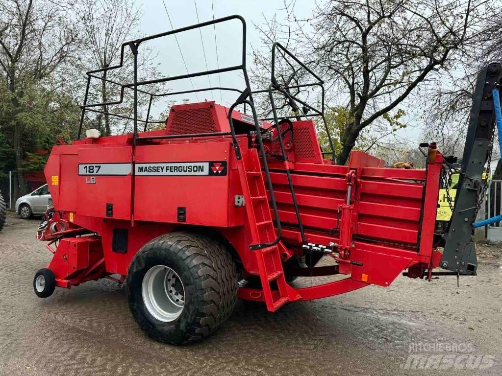 Massey Ferguson 187 方捆打捆机