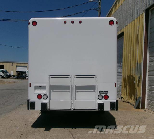 Freightliner M2 饮料运输车