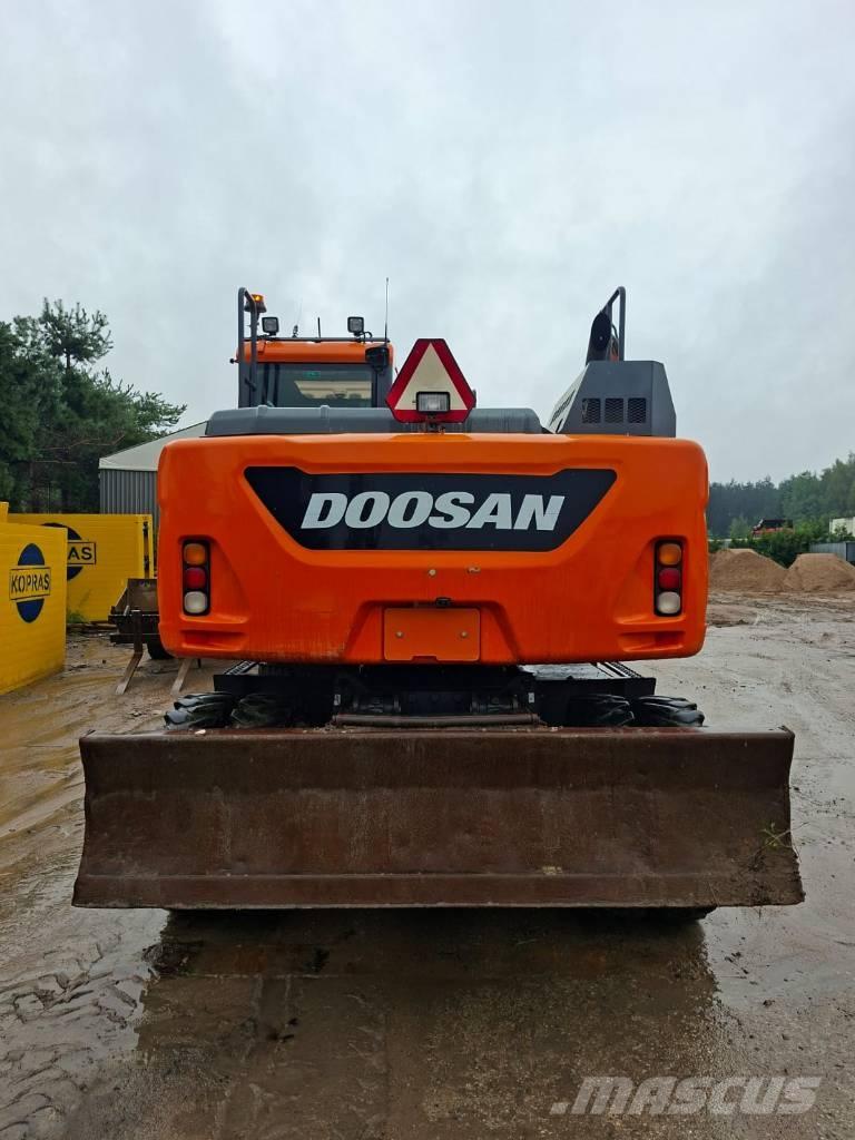Doosan DX 170 W 轮式挖掘机