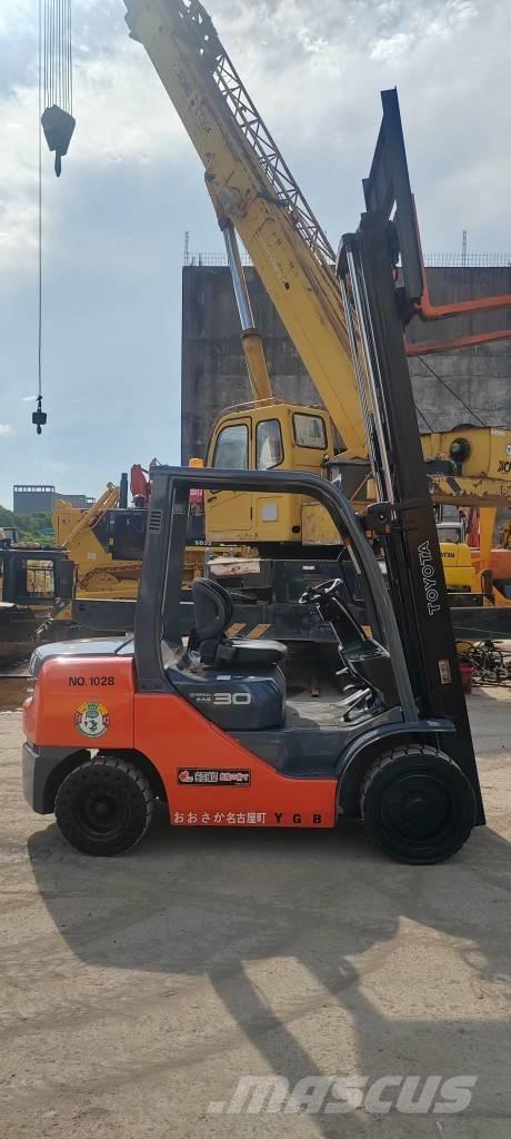 Toyota FD 30 柴油叉车