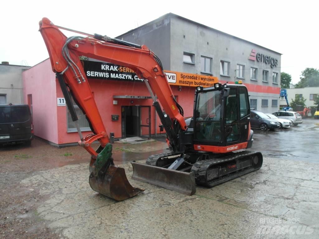 Kubota KX 080-4 中型挖掘机