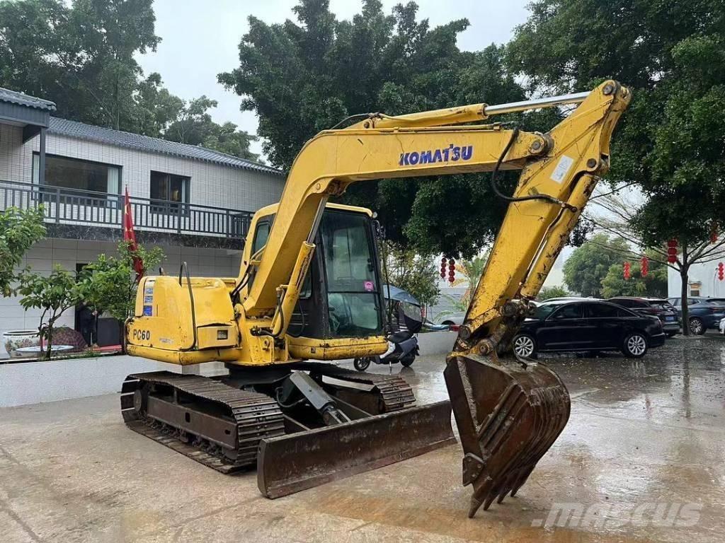 Komatsu PC 60-7 小型挖掘机