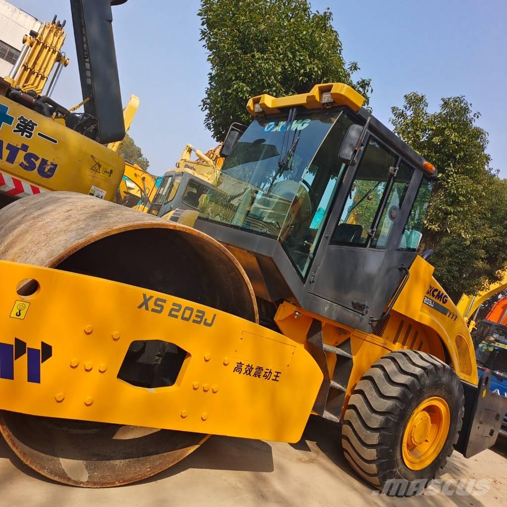 XCMG XS 203 J 履带挖掘机