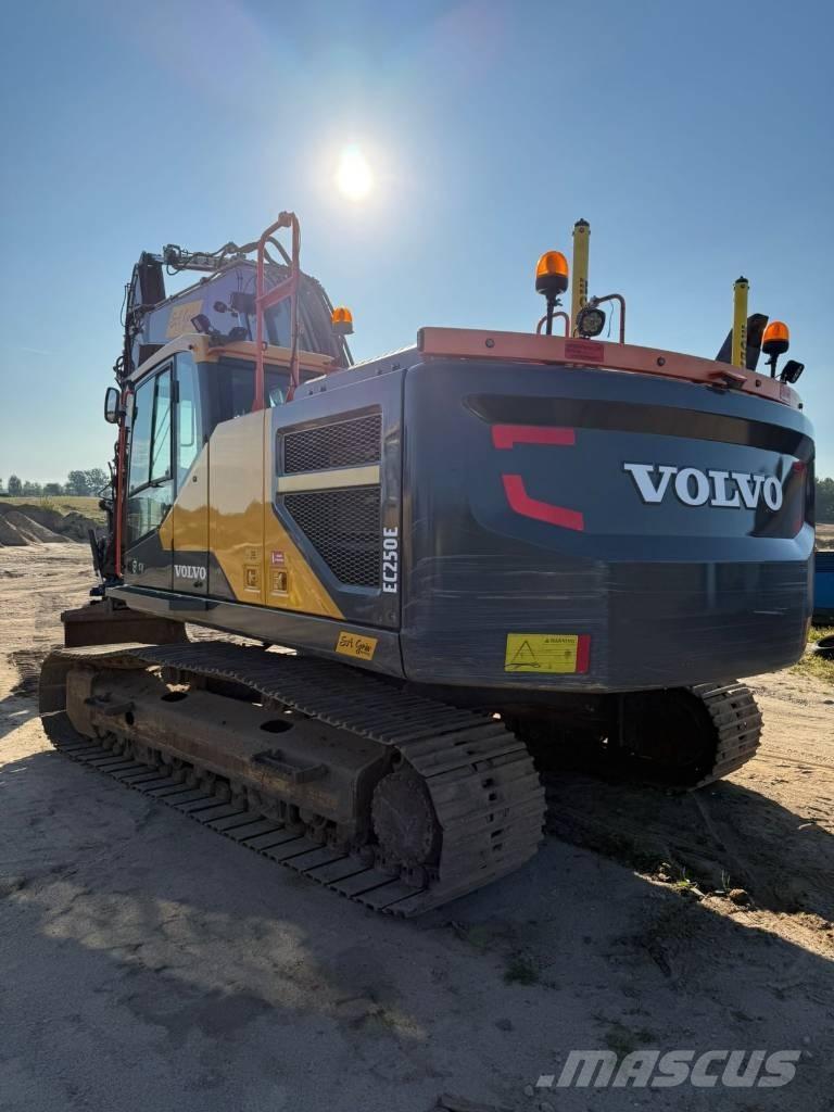 Volvo EC 250 EL 履带挖掘机