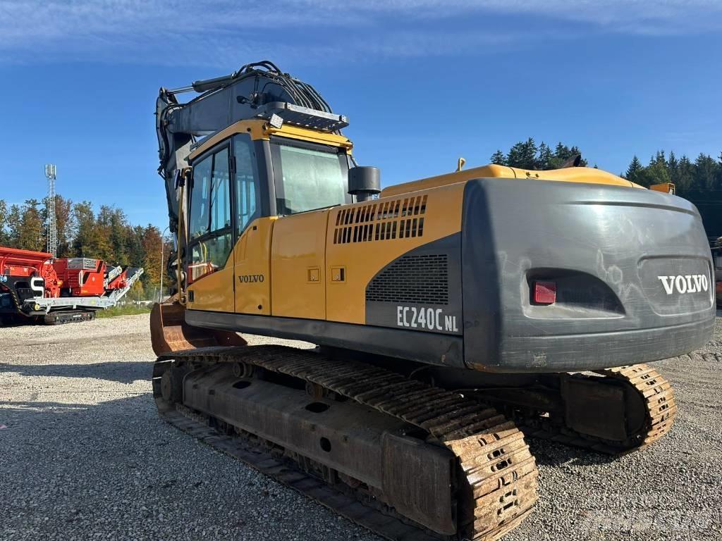 Volvo EC 240 C N L 履带挖掘机