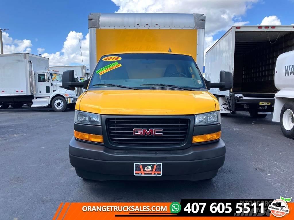 GMC Savana G3500 大型面包车