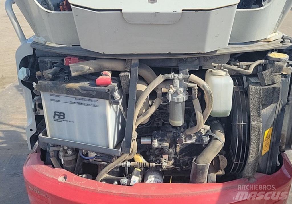 Takeuchi TB 217 R 小型挖掘机